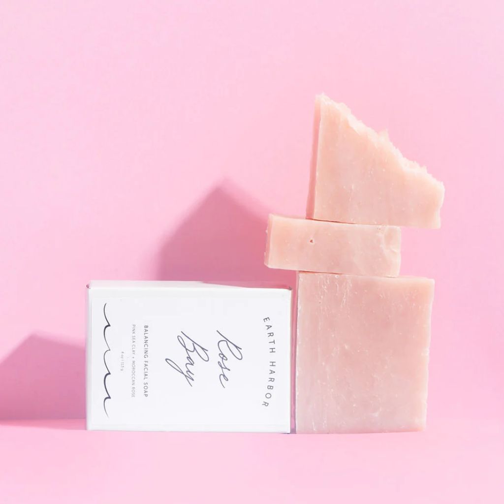 Earth Harbor | Rose Bay Balancing Facial Soap - NaturelleShop.se
